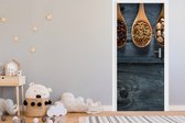 Sticker pour porte Herbes - Cuillères - Bois - Cuisine - Épices - Industriel - 85x205 cm - Affiche de porte