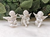 Set de 3 figurines Angelots Anges avec coeur argenté dans la main 4.5x5x3.5cm