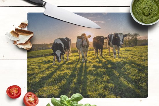2 Planches à Découper En Verre Trempé - Motif Peinture Paysage Avec Vaches - 30x52cm