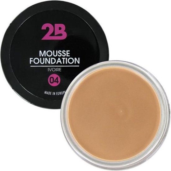 2B Cosmetica Foundation Mousse 04 Ivoor