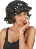 STYLER - Zwarte jaren 50 retro pruik met haarband voor vrouwen - Pruiken