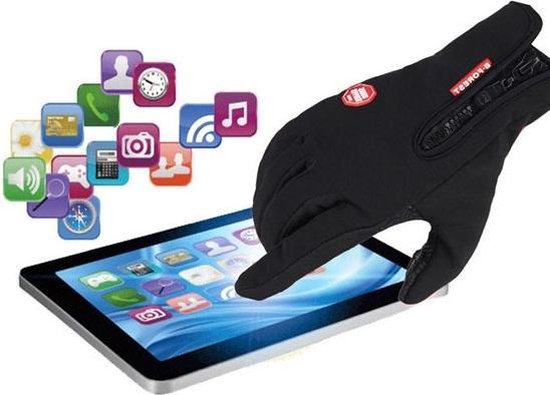Zwarte handschoen die een tablet bedient, met app-icoontjes op de achtergrond.