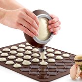 DIY Macaron Maker Set - Met 48 Mini Vorm Oven Mat & Herbruikbare Spuitzak Decoratie Pen