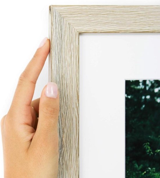 Large cadre en chêne blanc avec passe-partout blanc. (Fait à la main) Taille de la photo 30x50 | Taille du cadre 40x60