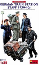 Miniart - German Train Station Staff 1930-40s - modelbouwsets, hobbybouwspeelgoed voor kinderen, modelverf en accessoires