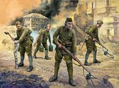 Zvezda - Soviet Engineers Wwii (Zve6108) - modelbouwsets, hobbybouwspeelgoed voor kinderen, modelverf en accessoires