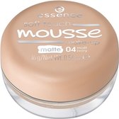 Essence - Soft Touche Mousse Makeup Matting Primer In Musie 04 Matt Ivory 16G