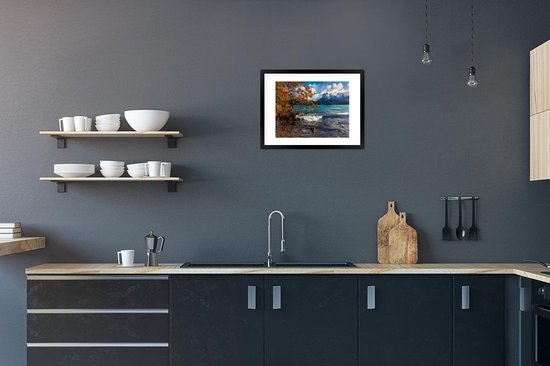 Photo en cadre - Lac Pehoe dans le Parc National Torres del Paine au Chili cadre photo noir avec passe-partout blanc petit 40x30 cm - Affiche sous cadre (Décoration murale salon / chambre)