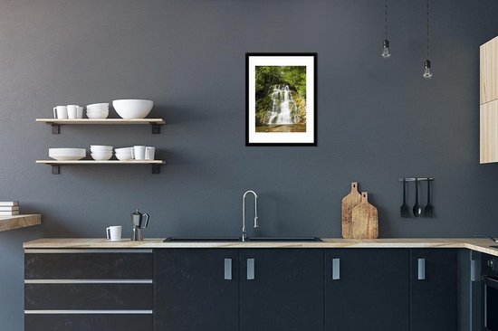 Photo en cadre - Cascade du Parc National de Forillon en Amérique Cadre photo noir avec passe-partout blanc petit 30x40 cm - Affiche sous cadre (Décoration murale salon / chambre)