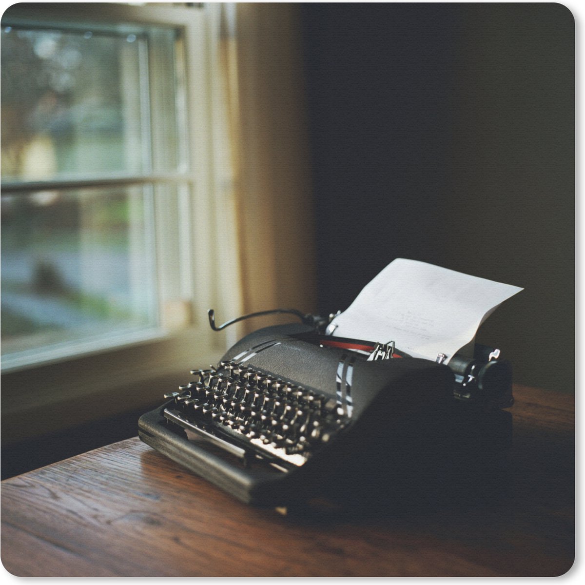 Muismat Typemachine vintage - Typemachine op eettafel muismat rubber - 20x20 cm - Muismat met foto