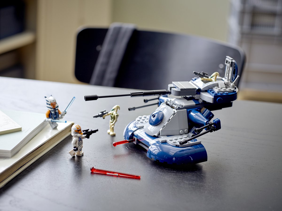 LEGO Star Wars Armored Assault Tank (AAT) 75283 — afbeelding 13