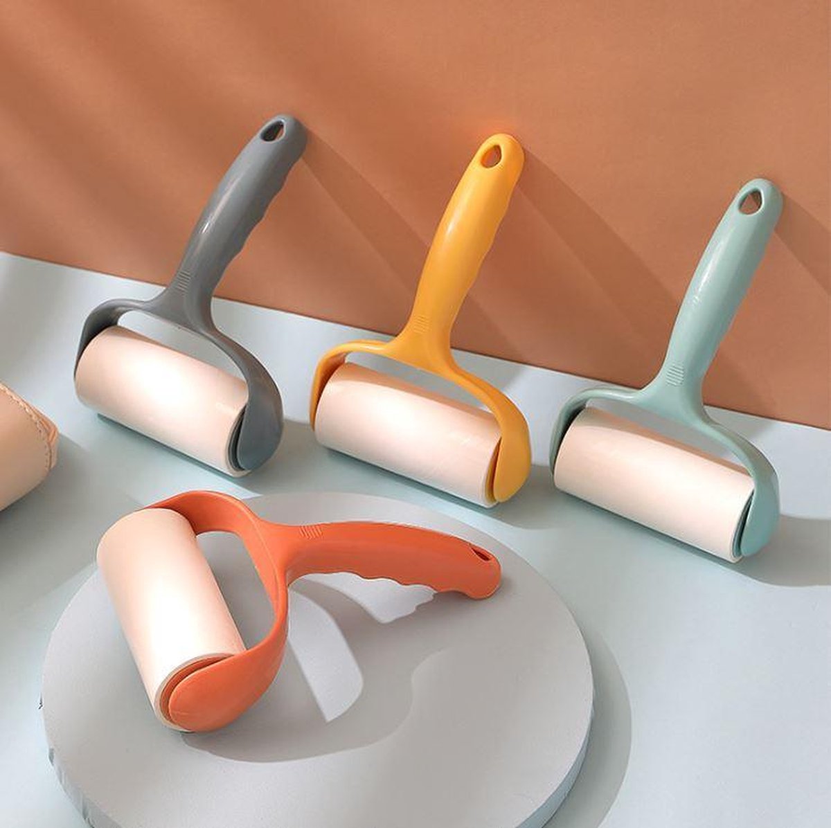 SUNMOOL Kleding Roller - Kledingroller - Kleff Roller - Haarroller - Stofroller - Pluizenroller - 4Stuks - Totaal 220 Kleefvellen (1Stuk= 55 Kleefvellen)