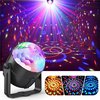 foto van Mobstore Discolamp met Afstandsbediening en Muziekgestuurd - Kinderen - Volwassenen - Discolamp met 10 standen - Disco en Feest Licht op Geluid met 51 LEDs - Discobal - Discoverlichting - Feestverlichting