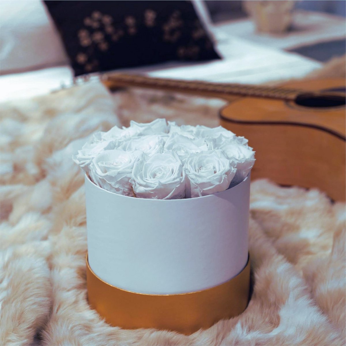 Eeuwige Roos Met Dames: Het Perfecte Geschenk Voor Haar