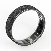 Zwarte smart ring met FrostLook textuur, tonen interne circuits en groene LED's.