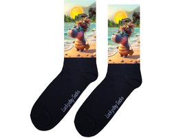 Nijlpaard - Opkikker - Verjaardag cadeau - Grappige sokken - Leuke sokken - Hem haar sokken - Vrolijke sokken - Valentijn Cadeau - Moederdag - Vaderdag - Strand - Vakantie - Kerst sokken - Sint cadeau - Socks maken Happy - 37-44