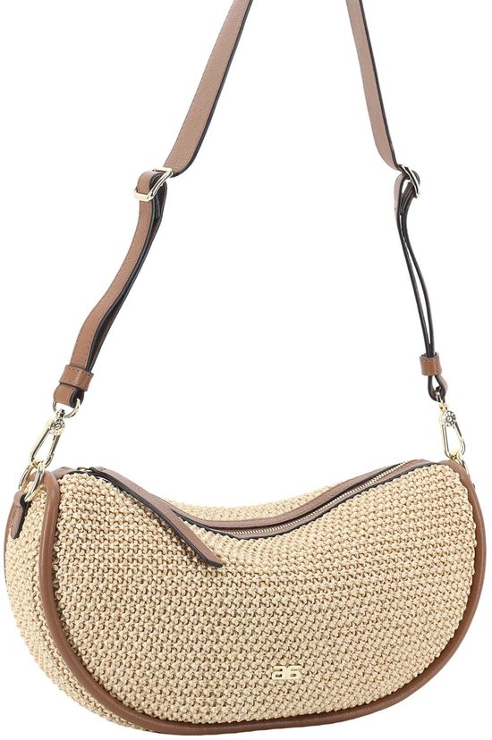Sac bandoulière en raphia blanc cassé, bordé de cuir marron et doté d'une anse en cuir marron. Accastillage doré.