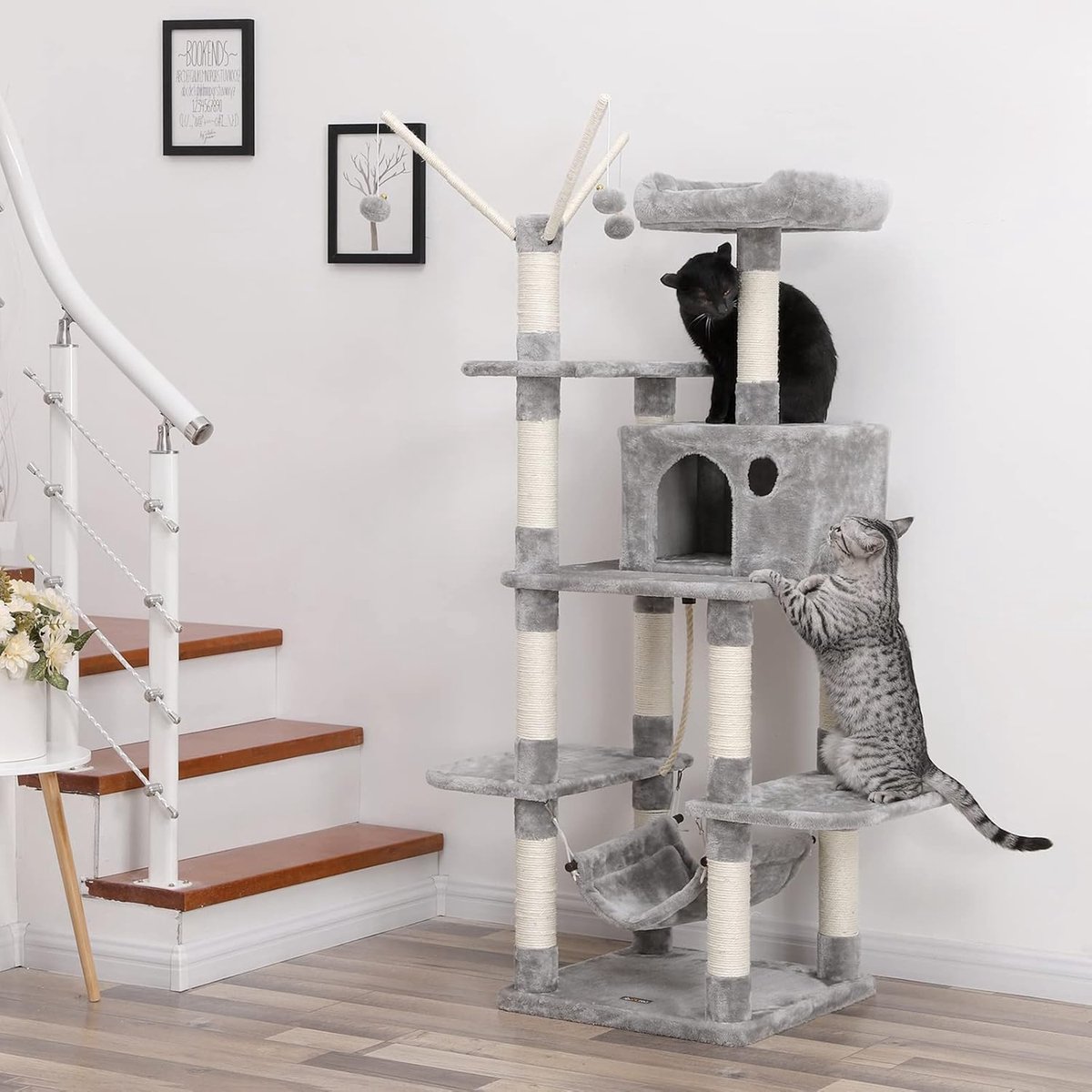 Vasagle Krabpaal groot, 154 cm hoog, XXL kattenboom,2 platforms, mand, hangmat, pluche ballen, meerlaagse kattenkrabpaal, lichtgrijs thumbnail 4