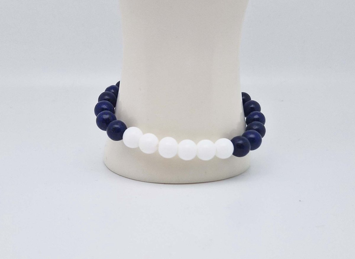 Handgemaakte harmonie natuurstenen armband “Witte agaat- Azuur ” - Model 3 - 8 mm diameter van de korrel- Diameter armband 20 cm - Een mooi cadeau voor familie en vrienden