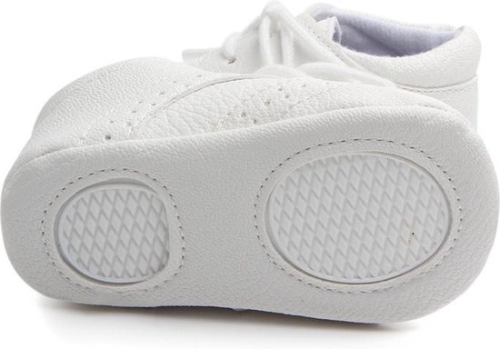 Realistisch Tot stand brengen Bezwaar Witte leren schoenen - Leer - Maat 18 - Zachte zool - 0 tot 6 maanden |  bol.com