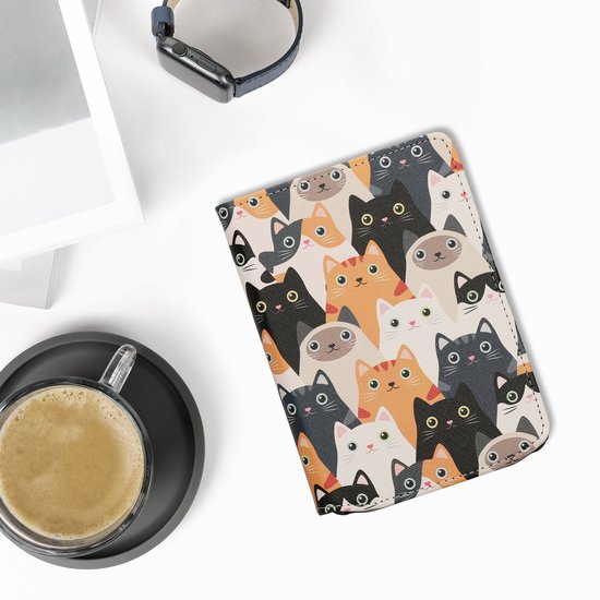 kwmobile e-reader hoesje geschikt voor Pocketbook Verse / Verse Lite / Verse Pro / Color / Vivlio Light/Light HD hoes - E reader flip case met magneetsluiting - Ereader cover - Katten design in oranje / zwart / wit van Merkloos — afbeelding 2
