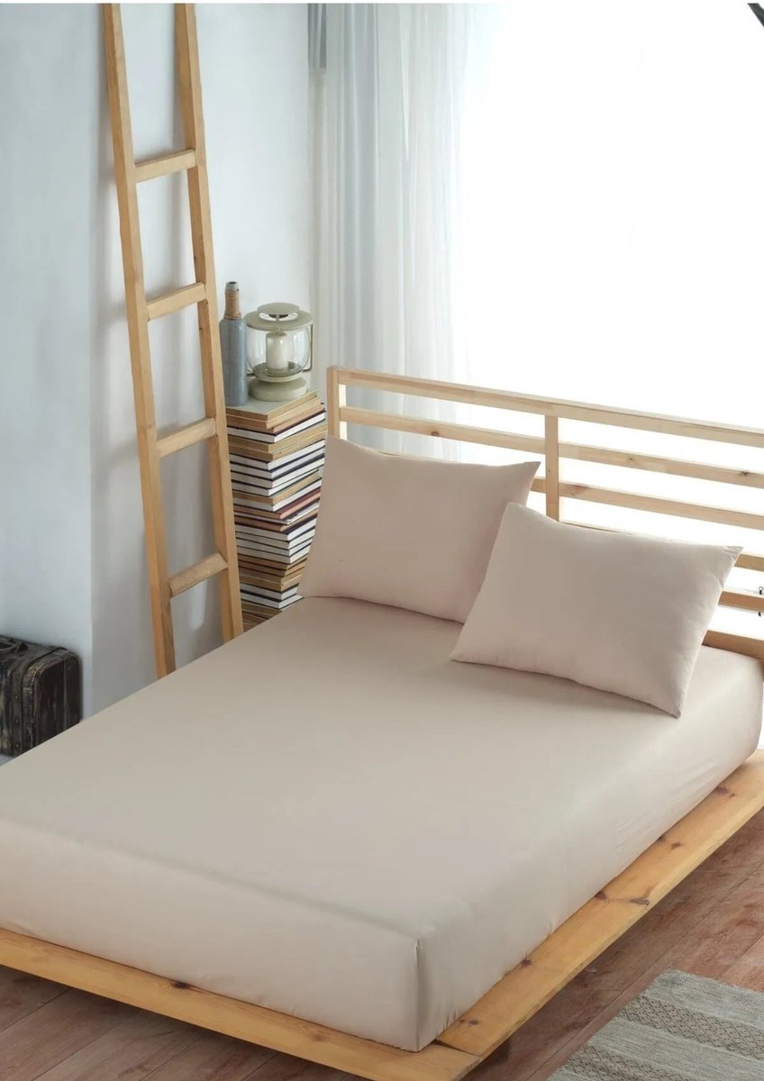 Hoeslaken - 100% Ranforce Katoen - 200x200 cm - Beige - Zacht - Ademend & Hypoallergeen - Elastische Hoeken tot 35 cm - Perfecte Pasvorm - De Linde Home