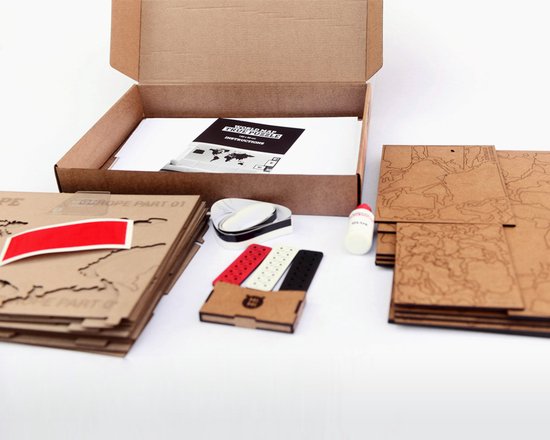 MiMi Innovations Carte du Wereldkaart en Bois de Luxe - Décoration Décoration murale - Véritable Puzzle avec Noms de Pays - 150x90 cm/59.1x35.4 pouces - Marron