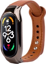 Leer Smartwatch bandje - Geschikt voor Xiaomi Mi Band 7 leren bandje - bruin - Strap-it Horlogeband / Polsband / Armband