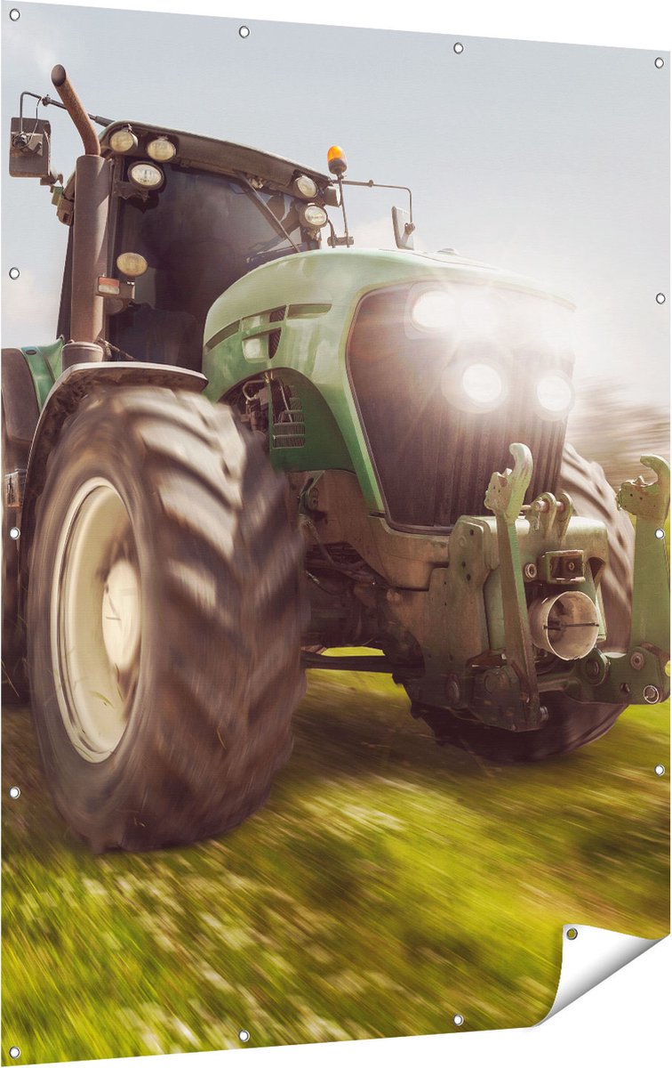 Gards Tuinposter Tractor op het Gras - Trekker - 120x160 cm - Tuindoek - Tuindecoratie - Wanddecoratie buiten - Tuinschilderij Multikleur