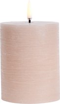 Led Kaars BEIGE Uyuni - BEIGE Led kaars - 3D VLAM - LED BEIGE Pillar Candle - 7,8 x Hoogte 10 cm