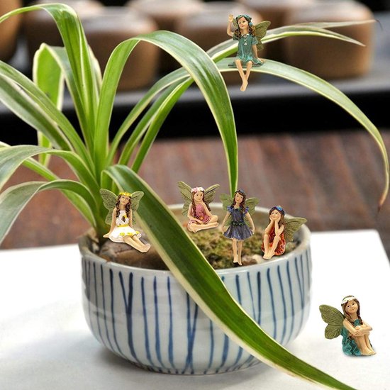 Crafts & co diy miniatuurhuisje aanbieding bij Action