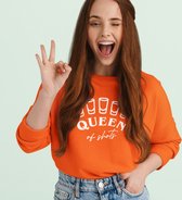 Oranje Koningsdag Trui Queen Of Shots - Maat XS - Uniseks Pasvorm - Oranje Feestkleding