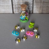 Mini bijen gum in flesje, cadeau idee kleinkind, lente, gummetjes, cadeau idee vakantie, zomer
