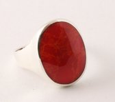 Ovale zilveren ring met rode koraal steen - maat 17.5
