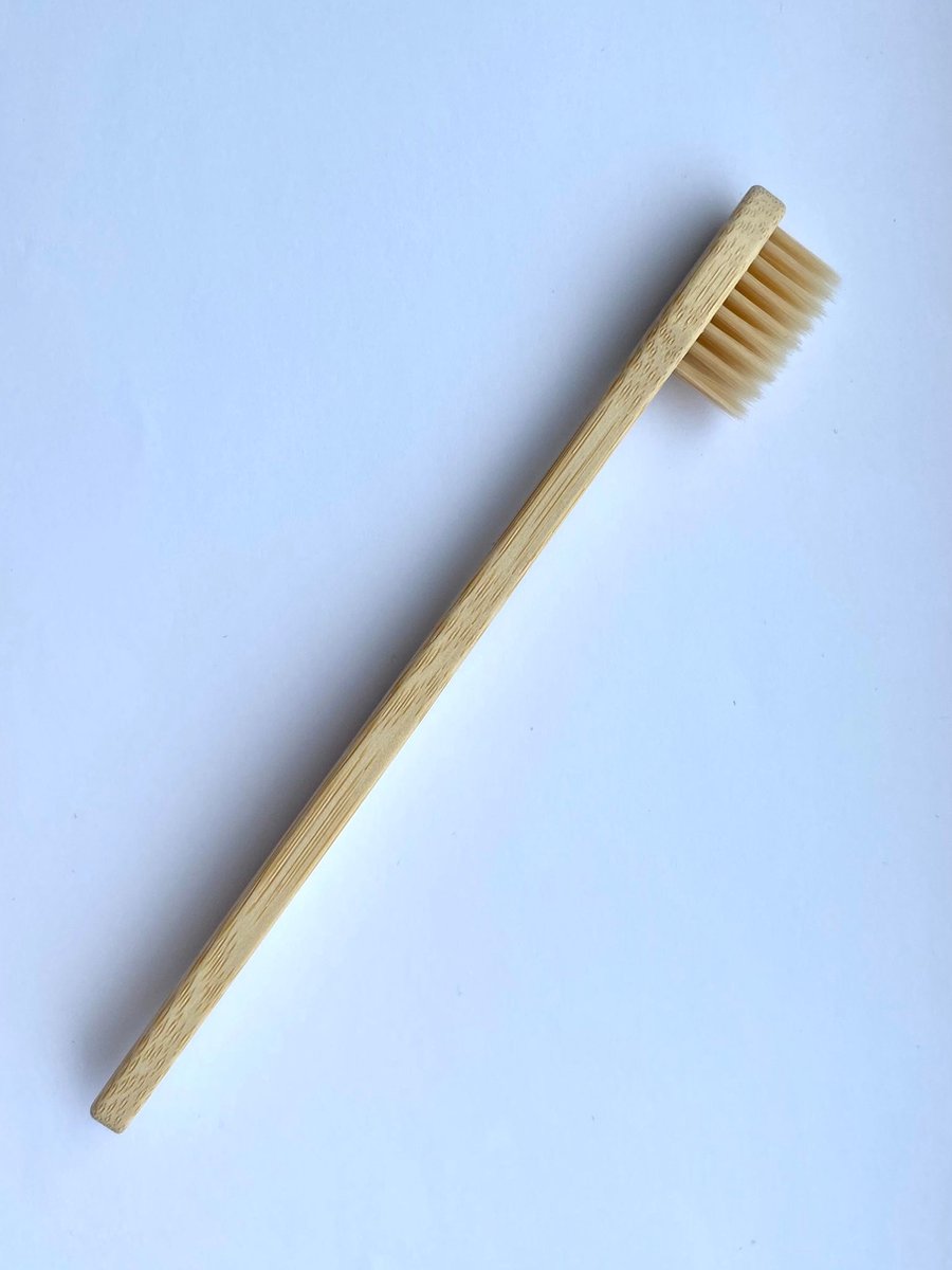 Bamboe tandenborstel voor kinderen - Licht Bruin - Gratis Verzending - Tandenborstels - Bamboo - Duurzaam en milieuvriendelijk - Perfect voor dagelijks gebruik