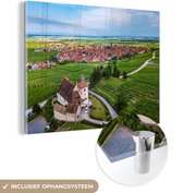MuchoWow® Glasschilderij 80x60 cm - Schilderij acrylglas - Dorp - Frankrijk - Zomer - Foto op glas - Schilderijen