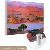 MuchoWow® Glasschilderij 120x80 cm - Schilderij acrylglas - De Namib-woestijn in Afrikaans Namibië - Foto op glas - Schilderijen
