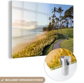 MuchoWow® Glasschilderij 90x60 cm - Schilderij acrylglas - Pad langs strand - Foto op glas - Schilderijen