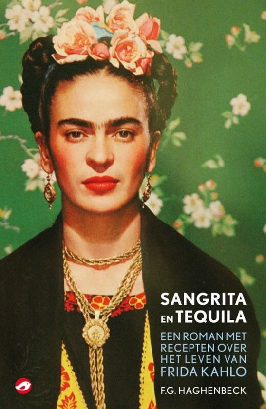 Frida Kahlo met bloemen in haar haar, bloemige groene achtergrond, met kettingen en oorbellen.