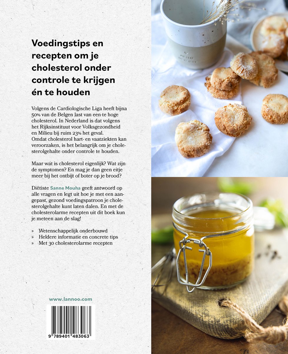 Boek 'Voedingsstips en recepten om je cholesterol onder controle te krijgen én te houden' met gebakken koekjes en een potje dressing.