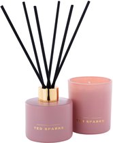 Bol.com TED SPARKS - Candle & Diffuser Gift Set - Cypress & Cardamom NEW aanbieding