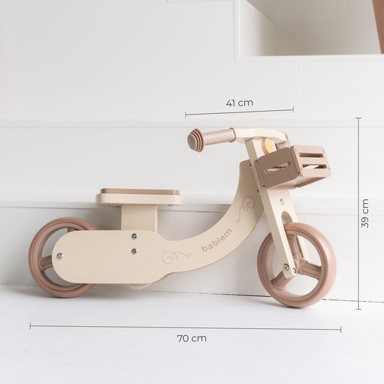 Houten loopfiets met afmetingen 70 cm lengte, 41 cm breedte, 39 cm hoogte.