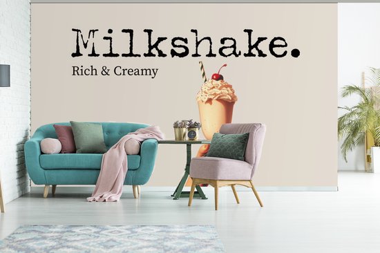 Behang - Fotobehang Milkshake - Kers - Rietje - Breedte 435 cm x hoogte 260 cm
