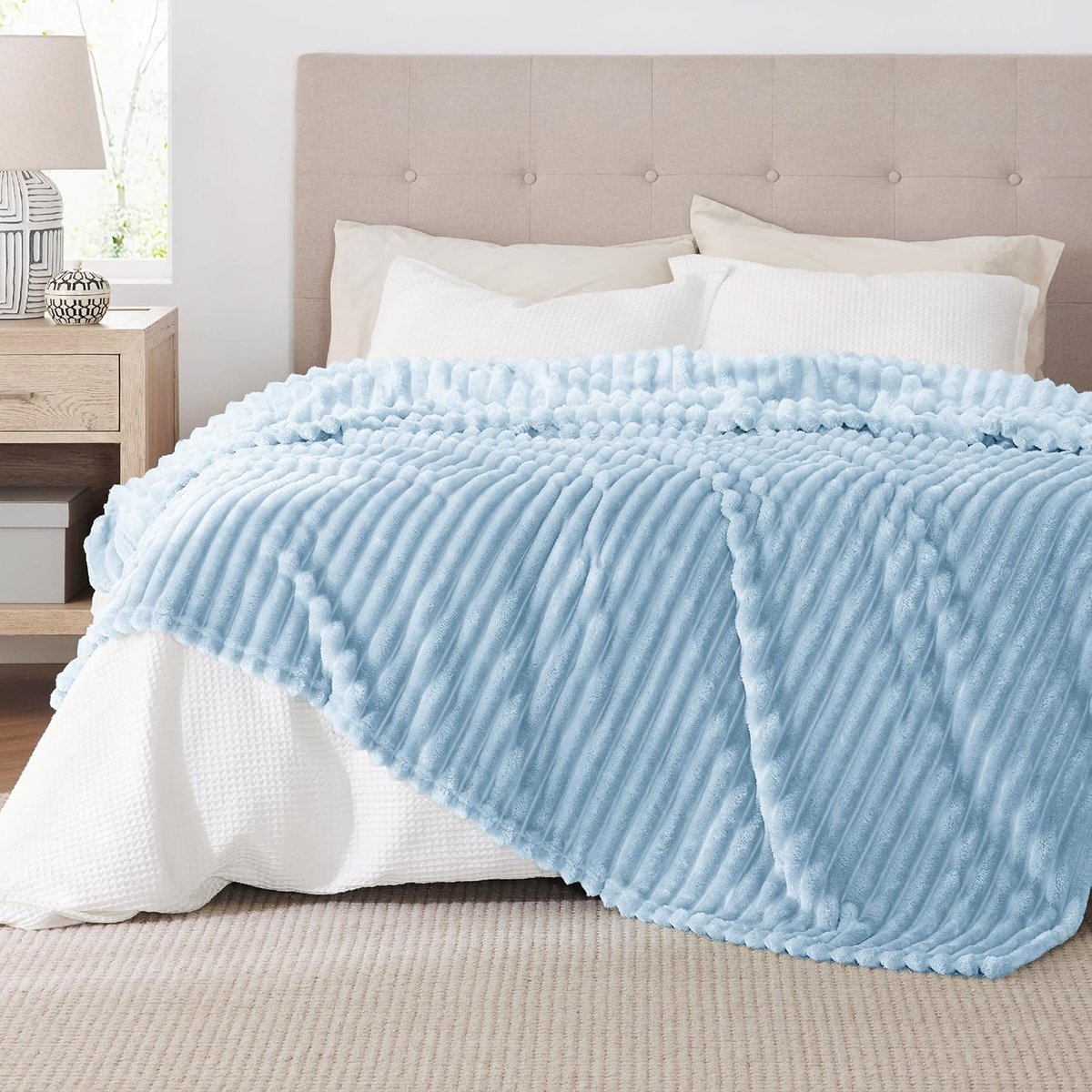 Famanu - Behaaglijke deken, wollige deken, fleecedeken, zacht, warm, grof corduroy, comfortabele bankdeken, XXL, knuffeldeken, groot, donkerblauw, 240 x 220 cm