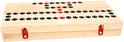 Houten speelbord voor het spel Barricade, gesloten met rode touwtjes.