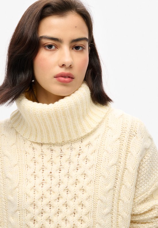 Superdry - Pull col roulé en maille torsadée - Femme - Sweats