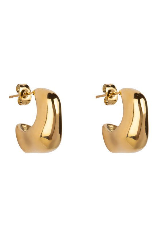Gouden, C-vormige, glanzende oorbellen met oorsteker.