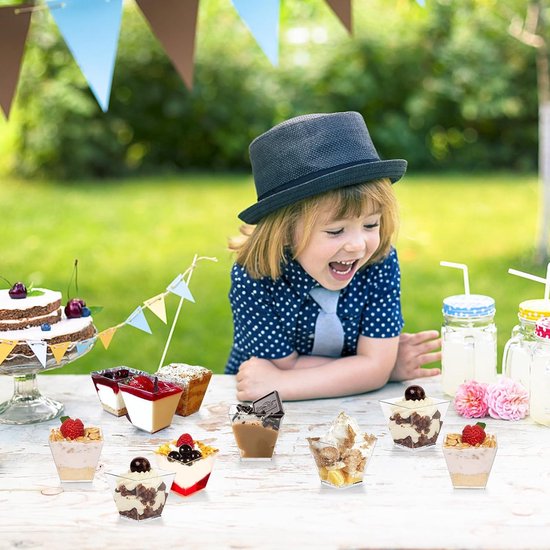 Huanmin 50 stuks kunststof glazen 180 ml – schaal voor aperitief, dessert, Tiramisu – rond voor het presenteren van recepten
