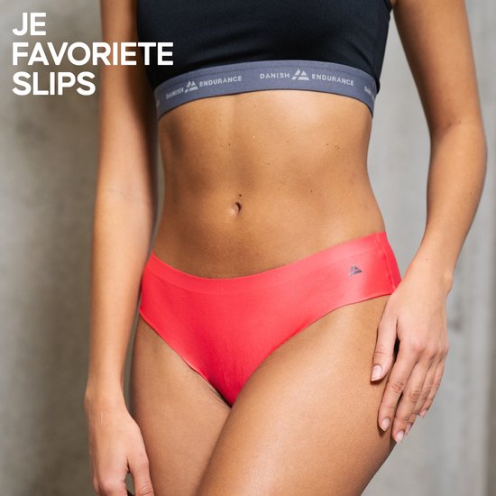Mannequin en culotte rouge-orangé et soutien-gorge de sport noir avec le texte 'VOS CULOTTES PRÉFÉRÉES'.