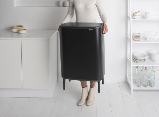 Brabantia Bo Touch Bin poubelle 3 x 11 litres avec 3 seaux intérieurs synthétiques - Mineral Concrete Grey